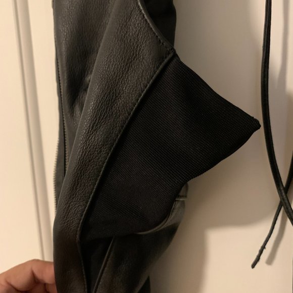 Harley Davidson Womens Black Leather Lined Chaps Pockets Adjustable Waist Small - Picture 6 of 12